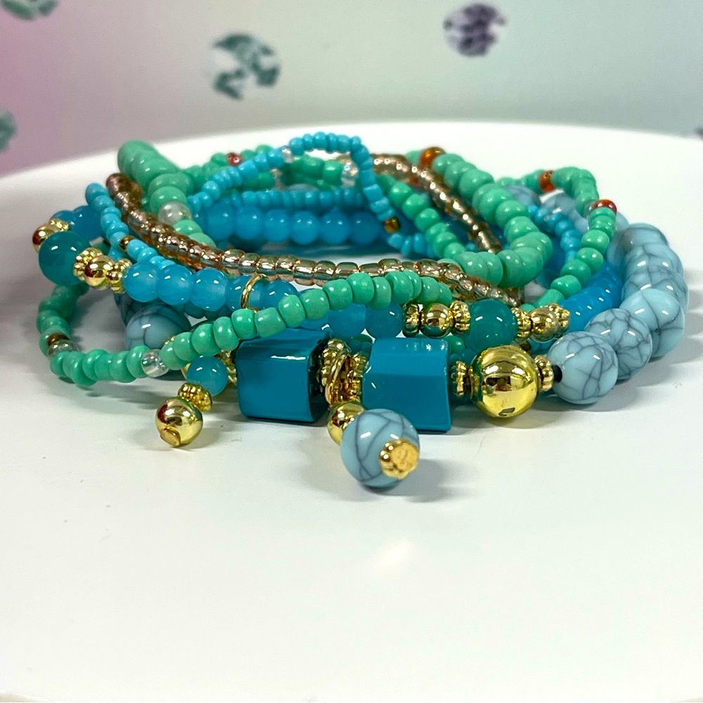 🩵8PC MULTI BEAD BRACELET SET